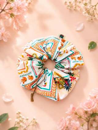 SCRUNCHIE ΛΑΣΤΙΧΑΚΙ ΜΑΛΛΙΩΝ ΦΟΙΝΙΚΕΣ